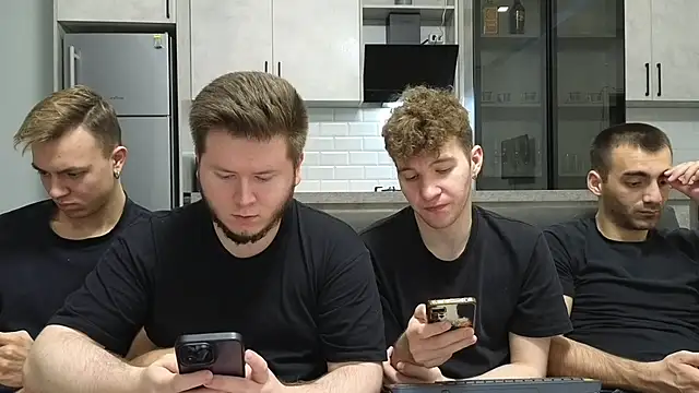 Snapshot of boys_sobolisha chatting on February 21, 9:05 pm boys sobolisha online show from February 21, 9:05 pm