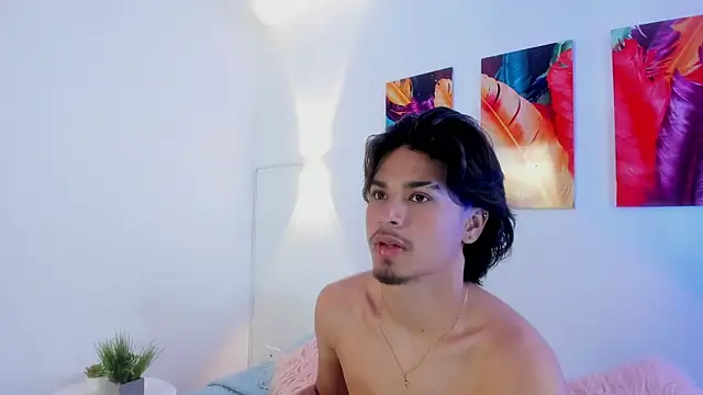 MathewAdams online show from December 5, 6:26 pm