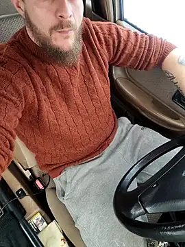 LucysSluttyHubby online show from January 15, 10:20 am