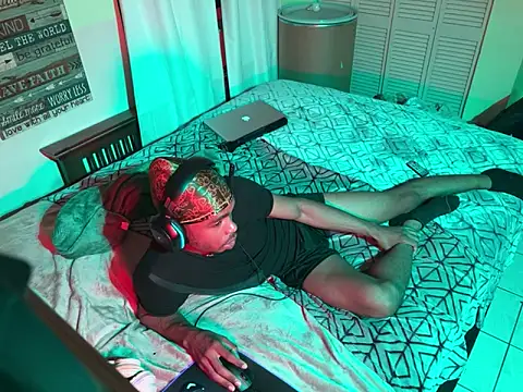 anthonyroth online show from March 13, 11:49 pm