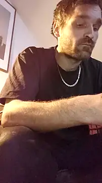 LKC94 online show from December 4, 10:51 pm