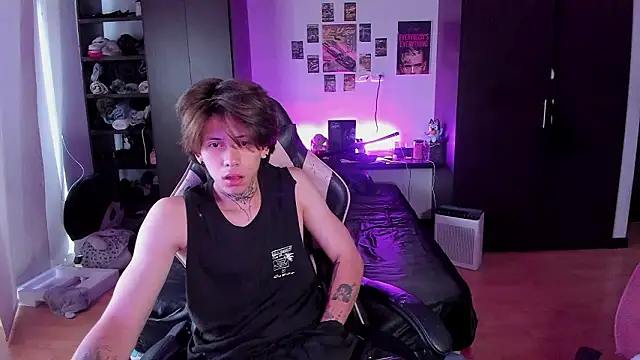 xIce Boy online show from March 12, 2:45 pm