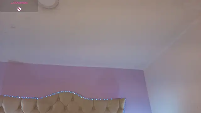 CarolineNasty online show from November 6, 8:43 pm