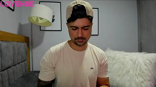 Dante Storm online show from September 16, 3:40 am