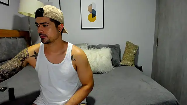 Dante Storm online show from November 4, 5:17 am