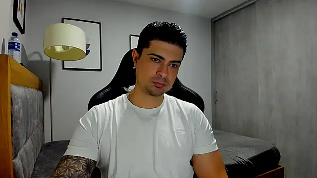 Dante Storm online show from January 8, 2:36 am