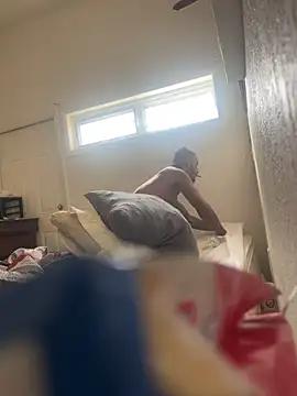 Snapshot of Foxdaguy chatting on November 23, 5:02 pm Foxdaguy online show from November 23, 5:02 pm