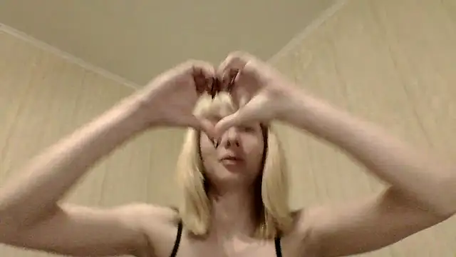 Snapshot of _Black-Panther_ chatting on May 9, 5:51 pm Black-Panther online show from May 9, 5:51 pm