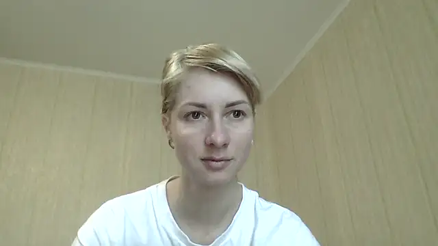 Snapshot of _Black-Panther_ chatting on May 12, 7:27 am Black-Panther online show from May 12, 7:27 am