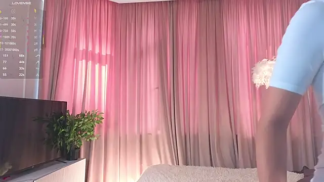 NormaCusson online show from September 16, 7:20 am