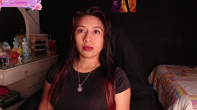 Snapshot of yes0225 chatting on October 2, 1:51 pm yes0225 online show from October 2, 1:51 pm