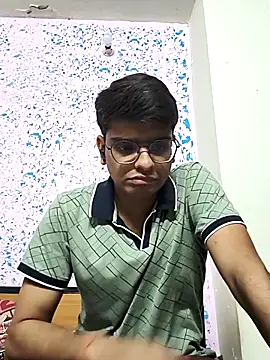 Snapshot of sutfvkii chatting on March 23, 1:59 pm sutfvkii online show from March 23, 1:59 pm