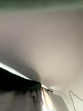 CosmiccAlai online show from November 8, 9:35 pm