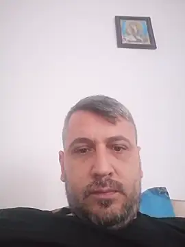 yourflowerpink online show from October 15, 9:09 am