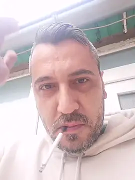 yourflowerpink online show from December 18, 7:36 am