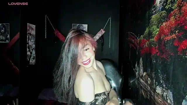 Tracy KS online show from November 7, 5:07 am