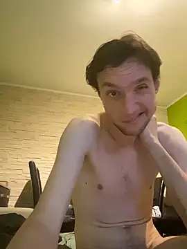 Snapshot of YoungTopGuy chatting on February 18, 11:06 am YoungTopGuy online show from February 18, 11:06 am