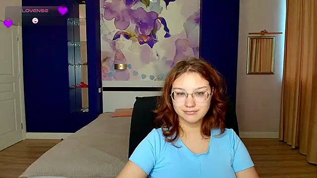 AngelinaLow online show from November 24, 12:27 pm