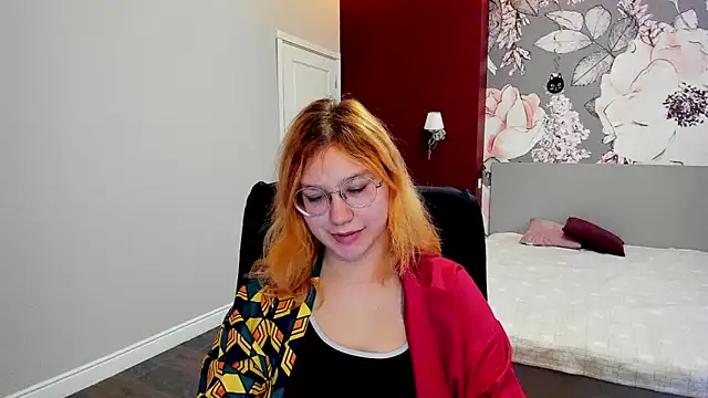 AngelinaLow online show from February 5, 12:32 pm