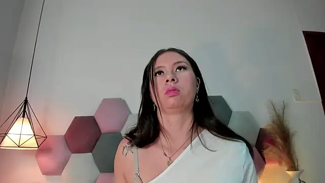 Snapshot of BeckyVidal chatting on September 13, 9:25 pm BeckyVidal online show from September 13, 9:25 pm