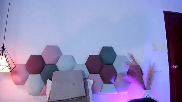 Snapshot of BeckyVidal chatting on September 24, 8:45 pm BeckyVidal online show from September 24, 8:45 pm