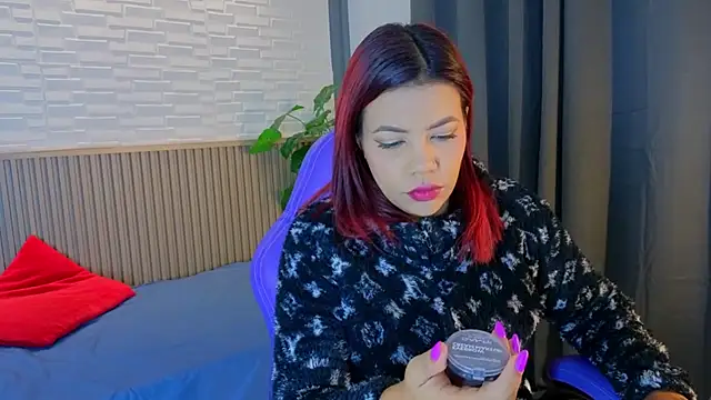 TiffanyWalk online show from October 8, 10:57 am