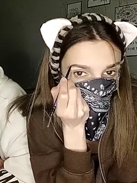 Snapshot of felimelii chatting on March 21, 7:35 pm felimelii online show from March 21, 7:35 pm