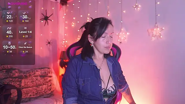 Madison Mayer online show from October 27, 12:31 pm