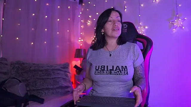 Madison Mayer online show from November 6, 12:17 pm