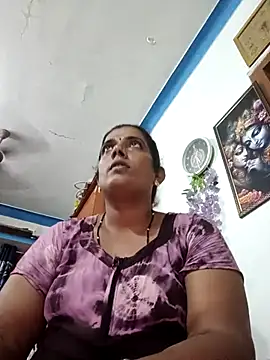 Snapshot of kissmetha chatting on September 22, 11:45 am kissmetha online show from September 22, 11:45 am