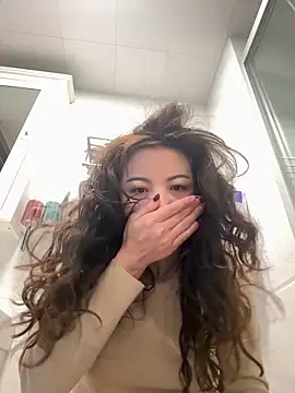 aa520uv online show from March 16, 3:12 am