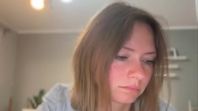 MillieShow online show from July 29, 8:51 pm