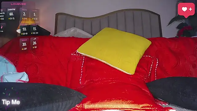 ailyn maury online show from March 31, 1:33 pm