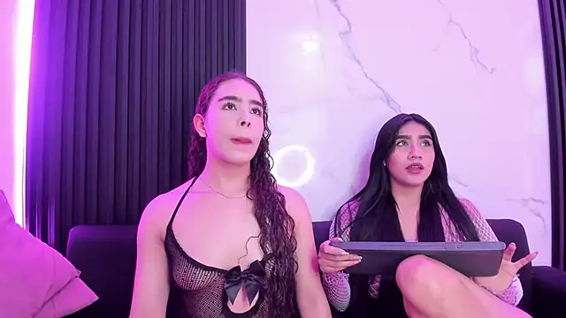 MiaScott5 online show from December 21, 3:57 am