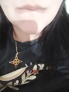Snapshot of Fantassy_21 chatting on May 19, 10:49 pm Fantassy 21 online show from May 19, 10:49 pm