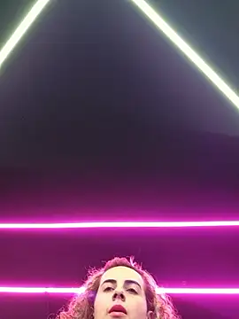 Sairy  online show from February 17, 9:32 pm