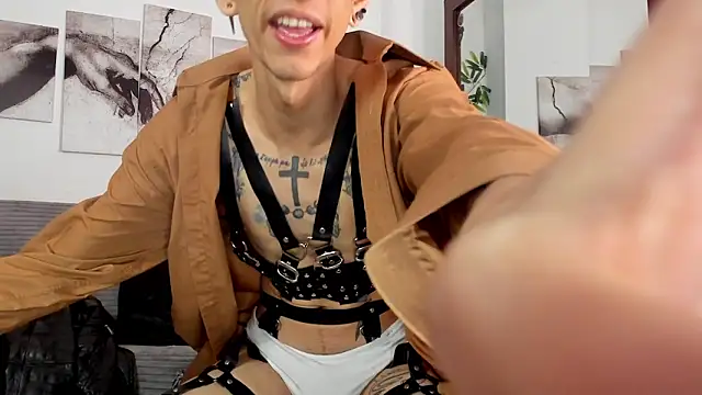 Giotrashy online show from March 6, 3:19 pm