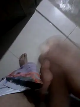 Snapshot of Samucakkkkkk chatting on June 11, 8:51 pm Samucakkkkkk online show from June 11, 8:51 pm