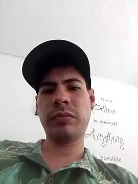 Snapshot of Haron-Hot chatting on March 18, 4:37 pm Haron-Hot online show from March 18, 4:37 pm