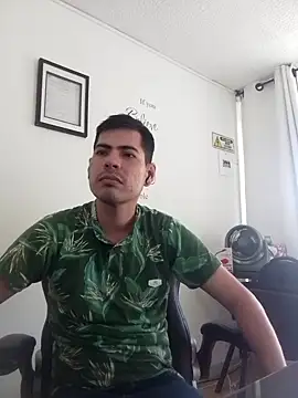 Snapshot of Haron-Hot chatting on March 18, 8:48 pm Haron-Hot online show from March 18, 8:48 pm