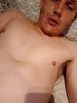 Snapshot of LargeElectrolyte7 chatting on October 12, 4:00 am LargeElectrolyte7 online show from October 12, 4:00 am