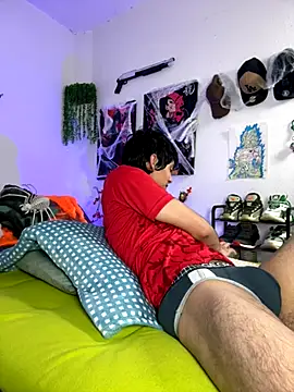Snapshot of Yaiden_11 chatting on October 14, 10:05 am Yaiden 11 online show from October 14, 10:05 am