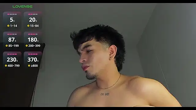 cmzo  online show from April 11, 3:33 am