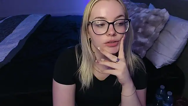 margot robbie7 online show from July 22, 12:57 am