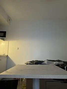 Renoirmonter online show from March 31, 10:32 pm