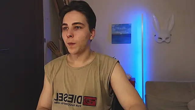 Snapshot of Eric_ether chatting on March 15, 11:08 am Eric ether online show from March 15, 11:08 am