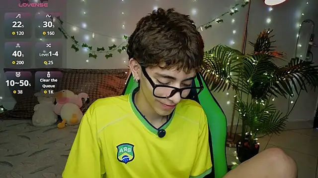 Matty Sparkk online show from April 8, 1:11 pm