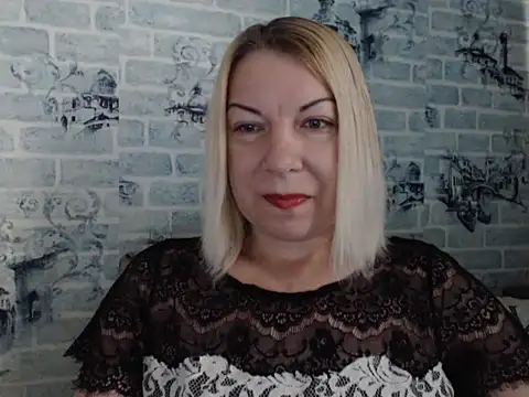 Snapshot of Lillia_Ray chatting on September 12, 6:13 am Lillia Ray online show from September 12, 6:13 am