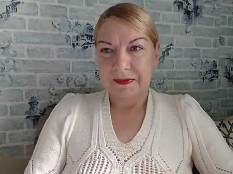Snapshot of Lillia_Ray chatting on October 11, 7:51 am Lillia Ray online show from October 11, 7:51 am