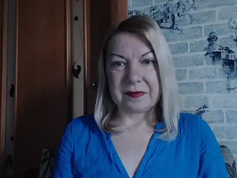 Lillia Ray online show from February 21, 6:14 am